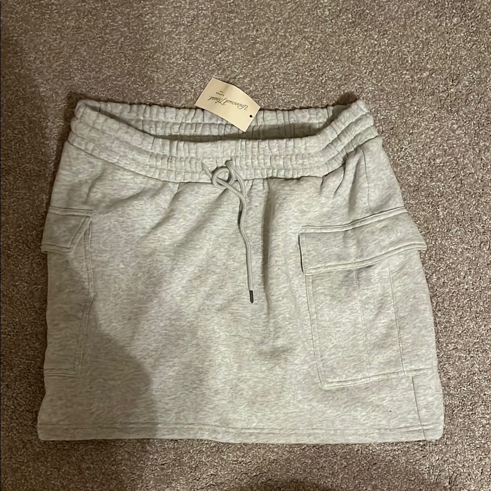 Universal Thread Gray Mini Cargo Skirt
